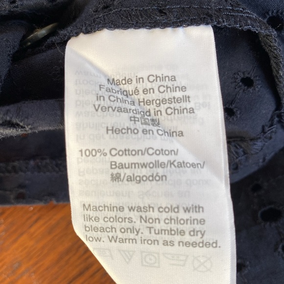 Madewell NWT Navy L cotton Eyelet top button up shirt - Picture 4 of 6